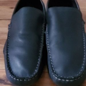 Dress shoes